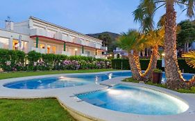 Apartment Palmiers I-10 By Interhome